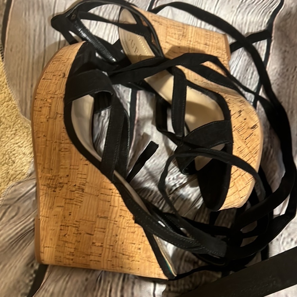 Guess wedge sandals with ankle tie/black and cork